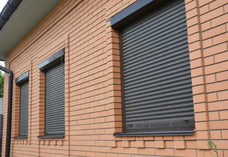 Les volets électriques, confort et sécurité pour votre maison au quotidien